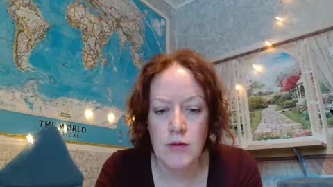 12ennie online show from November 25, 7:21 am