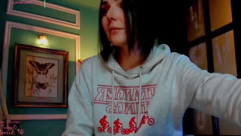 Moona  online show from January 31, 1:12 pm