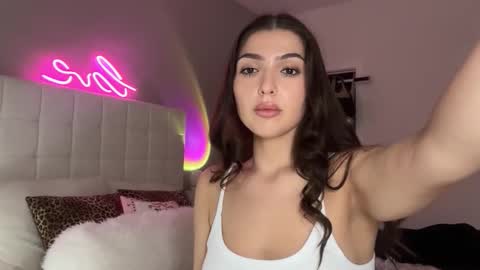 Venus Raee online show from January 6, 10:57 pm