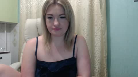 3sweetcandy3 online show from March 23, 11:22 pm