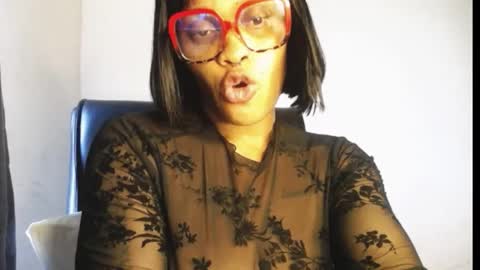 goddess zuri online show from June 7, 3:30 pm