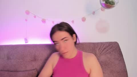 milu online show from September 27, 11:56 pm