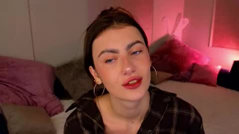 Willow online show from October 27, 10:37 pm