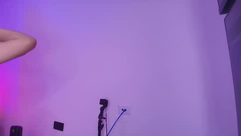  abby rouss online show from December 16, 3:12 am