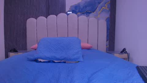  abby rouss online show from March 31, 3:06 am