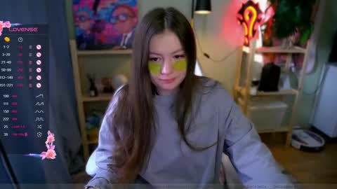 Emy and Alice online show from March 5, 2:46 am