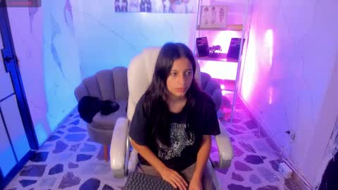 Snapshot of _agathaargent chatting on September 30, 4:51 am Agatha online show from September 30, 4:51 am