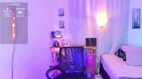 Snapshot of _alex_carter chatting on October 17, 10:18 am alex carter online show from October 17, 10:18 am