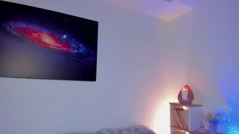 Snapshot of _alicelewis chatting on March 12, 11:42 am Alice online show from March 12, 11:42 am
