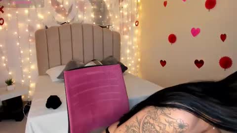 Allondra  online show from February 22, 6:04 pm