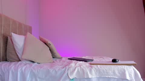 ngela  online show from January 24, 11:37 am