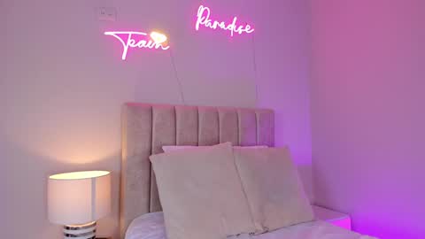 ngela  online show from January 30, 11:44 am