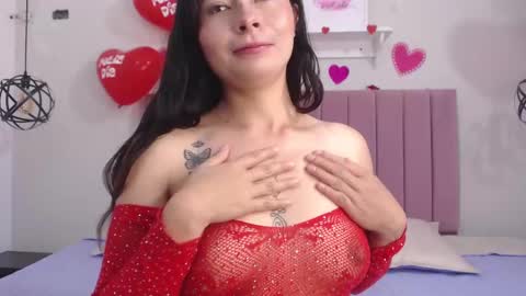 _angelina_26 online show from March 1, 4:15 am