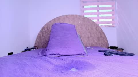 Any online show from March 25, 7:39 pm