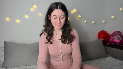 Anna online show from April 2, 6:16 pm