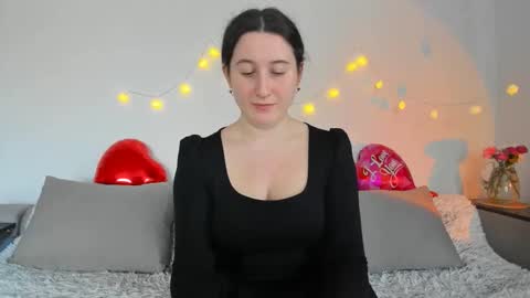 Anna online show from April 21, 12:34 pm