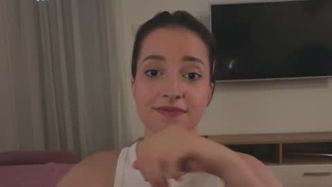 Anna online show from April 5, 12:26 pm