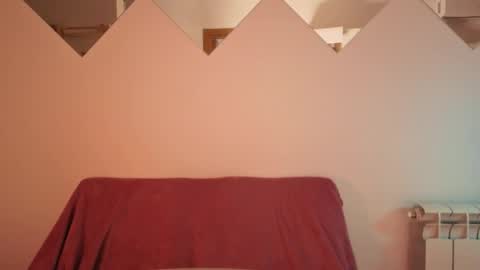 Anna online show from February 5, 2:53 pm