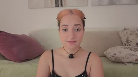 Anna online show from July 25, 2:46 pm