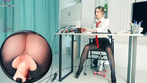 _artporno_ online show from November 23, 7:00 am