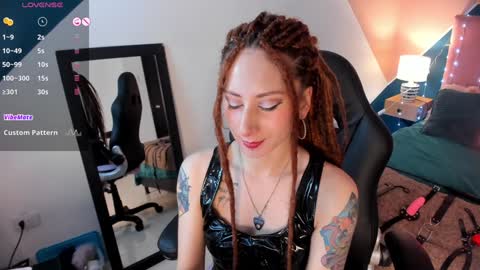 Snapshot of _beck_art_ chatting on January 21, 1:00 pm Sofia online show from January 21, 1:00 pm