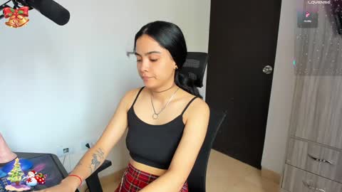 CALL ME ANNA  online show from December 11, 6:31 pm