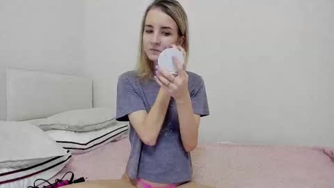   online show from January 11, 12:26 am