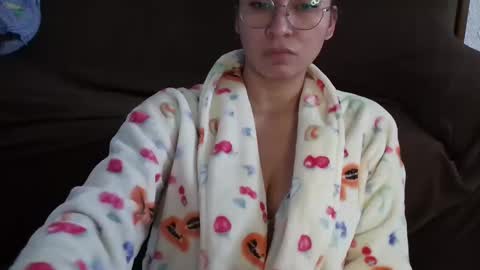 Snapshot of _cattleya1 chatting on March 10, 2:59 pm cat online show from March 10, 2:59 pm