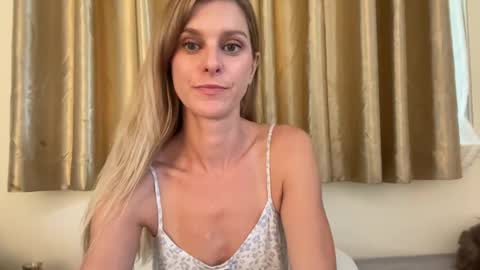 Snapshot of _chelsea___ chatting on January 10, 8:59 pm Chelsea xo online show from January 10, 8:59 pm