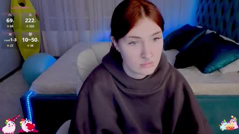 Snapshot of _chlo_e chatting on October 23, 2:12 pm Alisa NO NUDE online show from October 23, 2:12 pm
