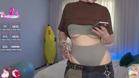 Snapshot of _chlo_e chatting on October 3, 11:48 am Alisa NO NUDE online show from October 3, 11:48 am