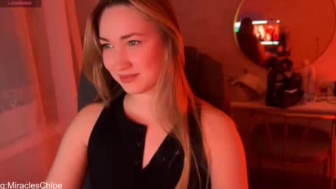 _chloe_miller_ online show from March 26, 5:36 pm