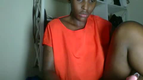 clara online show from April 11, 7:45 am