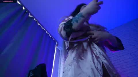 Nica online show from April 10, 6:41 am