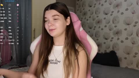 Snapshot of _cute_ice chatting on February 8, 5:08 am _cute_ice online show from February 8, 5:08 am