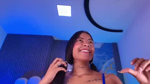 Dione online show from May 31, 7:15 pm
