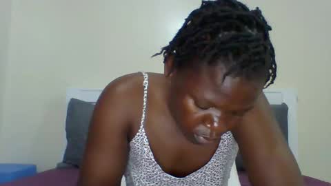 Snapshot of _finebaby69xx_ chatting on February 7, 7:29 am Marlin online show from February 7, 7:29 am