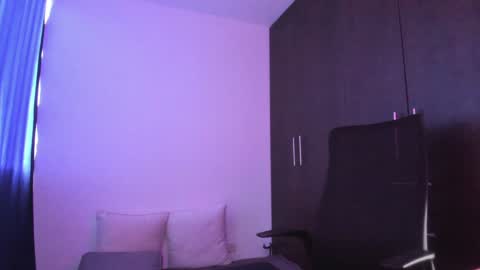 _giaa_ online show from January 9, 2:29 pm