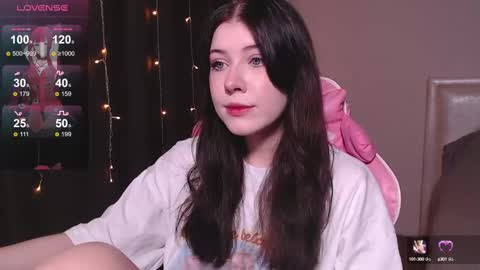 Tori online show from February 15, 9:38 am