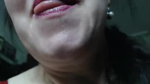 Snapshot of _illusion_ chatting on September 25, 5:06 am Illusion online show from September 25, 5:06 am
