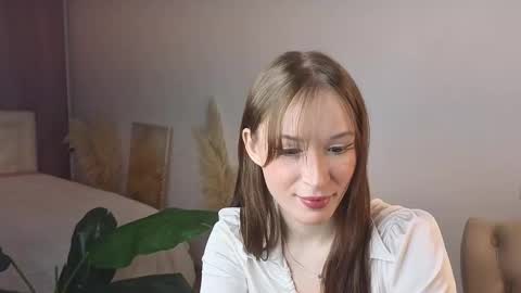 Kira online show from November 14, 9:53 am