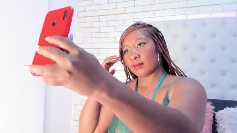 _krystal_cambell online show from March 13, 10:00 pm