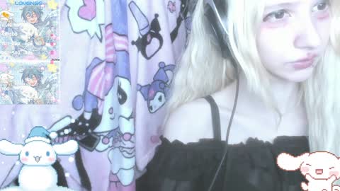  kuro  online show from January 9, 10:52 pm