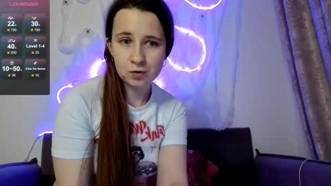 _kylle_ online show from November 2, 11:08 pm