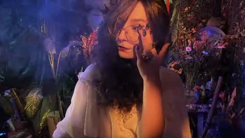 Lady Luna online show from June 25, 12:10 am