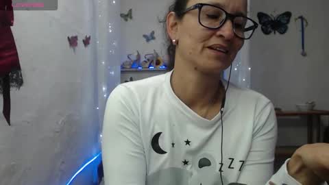 SANDRA online show from February 3, 12:10 pm