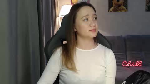 _lalune_ online show from January 15, 2:12 pm