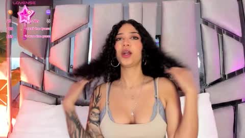 Lanna  online show from February 26, 11:53 am