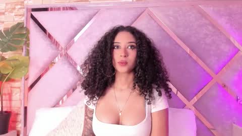 Lanna  online show from February 16, 12:43 am