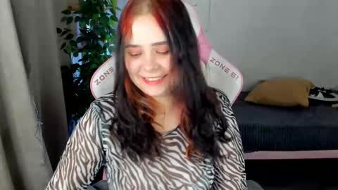 Im Alis 3 online show from November 3, 6:28 am